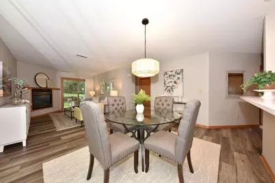 18575  Brookfield Lake Dr #61, Brookfield, WI 53045 - Photo 14