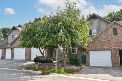 18575  Brookfield Lake Dr #61, Brookfield, WI 53045 - Photo 32