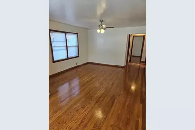 4316 N 73rd St, Milwaukee, WI 53216 - Photo 4