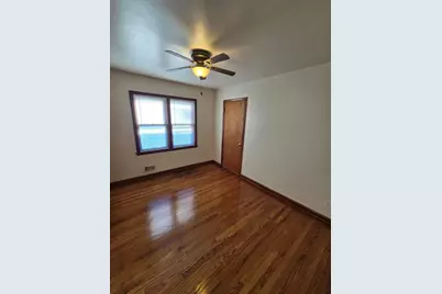 4316 N 73rd St, Milwaukee, WI 53216 - Photo 8