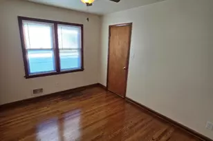 4316 N 73rd St, Milwaukee, WI 53216 - Photo 8