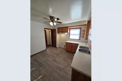 4316 N 73rd St, Milwaukee, WI 53216 - Photo 6