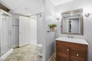 W132N6509 W View Ct, Menomonee Falls, WI 53051 - Photo 30