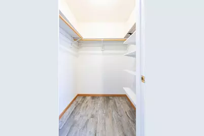 634  Victoria Ln, Onalaska, WI 54650 - Photo 16