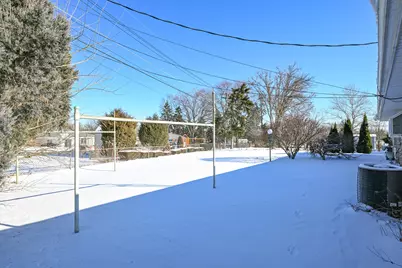 6046 S 22nd St, Milwaukee, WI 53221 - Photo 30