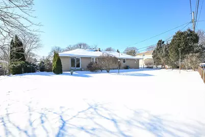 6046 S 22nd St, Milwaukee, WI 53221 - Photo 32