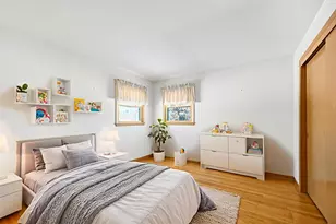 6046 S 22nd St, Milwaukee, WI 53221 - Photo 26