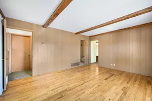 6046 S 22nd St, Milwaukee, WI 53221 - Photo 20