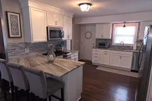 7816 7th Ave, Kenosha, WI 53143 - Photo 8