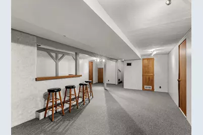 2930  37th St, Two Rivers, WI 54241 - Photo 8