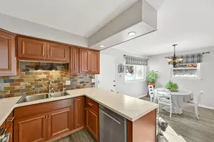 18590 Kamala Ct, Brookfield, WI 53045 - Photo 8