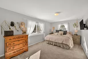 18590 Kamala Ct, Brookfield, WI 53045 - Photo 14