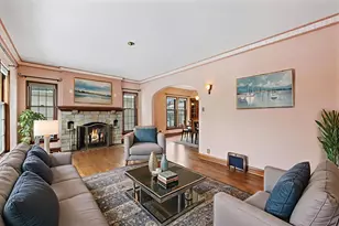 402 N 74th St, Milwaukee, WI 53213 - Photo 4