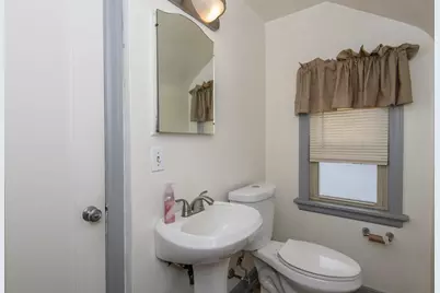 4460 N 42nd St, Milwaukee, WI 53209 - Photo 20