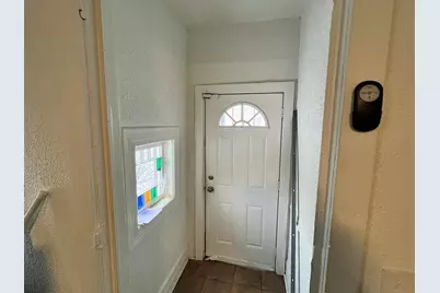 2768 N Palmer St #2770, Milwaukee, WI 53212 - Photo 2