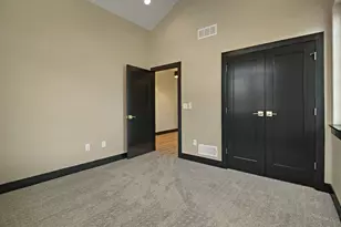 4751 98th St, Pleasant Prairie, WI 53158 - Photo 18