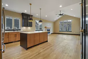 4751 98th St, Pleasant Prairie, WI 53158 - Photo 4