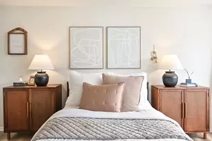 2525 S Shore Dr, Milwaukee, WI 53207 - Photo 18