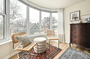 2525 S Shore Dr, Milwaukee, WI 53207 - Photo 20