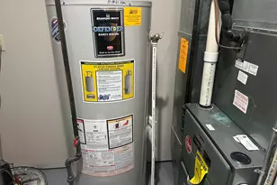 7765 S Mission Dr, Franklin, WI 53132 - Photo 32