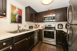 1633 N Prospect Ave, Milwaukee, WI 53202 - Photo 10