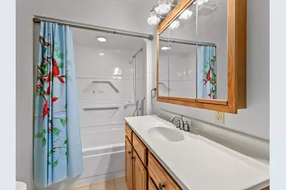 923 N 8th St, Manitowoc, WI 54220 - Photo 20