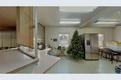 223/225 S Main St, Jefferson, WI 53549 - Photo 16