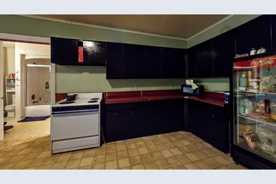 223/225 S Main St, Jefferson, WI 53549 - Photo 46