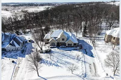 631  Stepping Stone Way, Pewaukee, WI 53072 - Photo 74