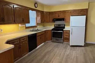 6619 44th Ave, Kenosha, WI 53142 - Photo 2