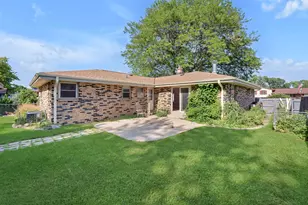 3208 15th Ave, South Milwaukee, WI 53172 - Photo 4