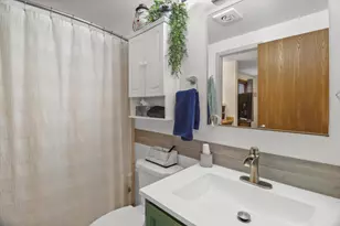 1350 Fireside Cir, Oshkosh, WI 54901 - Photo 16