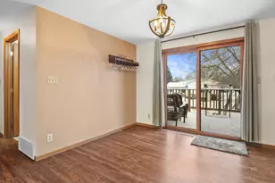 1350 Fireside Cir, Oshkosh, WI 54901 - Photo 12