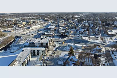 705  Village Green Way #305, West Bend, WI 53090 - Photo 30