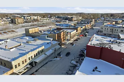 705  Village Green Way #305, West Bend, WI 53090 - Photo 24