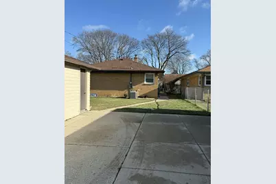 4547 N 67th St, Milwaukee, WI 53218 - Photo 4