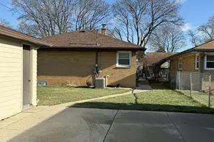 4547 N 67th St, Milwaukee, WI 53218 - Photo 4