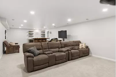 372  Vintage Dr, Sheboygan Falls, WI 53085 - Photo 22