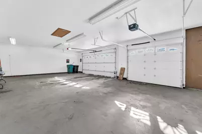 N65W15278  Blue Heron Dr, Menomonee Falls, WI 53051 - Photo 44