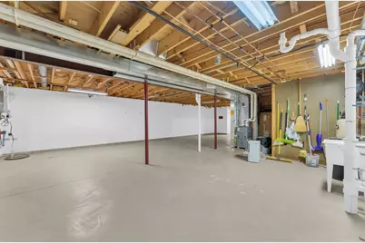 N65W15278  Blue Heron Dr, Menomonee Falls, WI 53051 - Photo 40