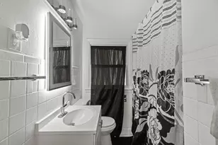 2417 W Roosevelt Dr, Milwaukee, WI 53209 - Photo 10