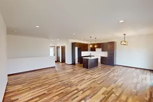 1222 Leo Dr, Holmen, WI 54636 - Photo 14