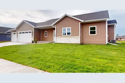 1222  Leo Dr, Holmen, WI 54636 - Photo 12