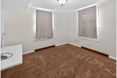 9605 W Fiebrantz Ave, Wauwatosa, WI 53222 - Photo 22