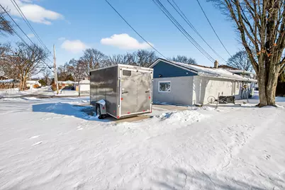 9605 W Fiebrantz Ave, Wauwatosa, WI 53222 - Photo 28