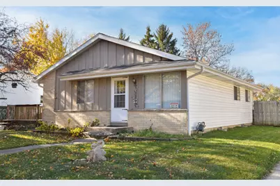 8271 N 106th St, Milwaukee, WI 53224 - Photo 38