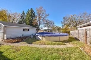 8271 N 106th St, Milwaukee, WI 53224 - Photo 36