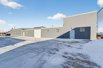 2200  Miller Park Way, West Milwaukee, WI 53219 - Photo 28