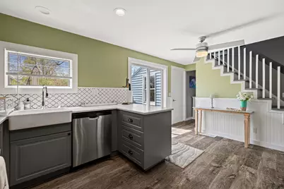 930  Henry St, Lake Geneva, WI 53147 - Photo 8