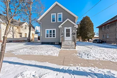 1617 S 10th St, Manitowoc, WI 54220 - Photo 24